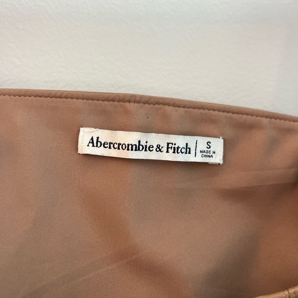 Abercrombie & Fitch Faux Leather Tan Corset Crop Top Size Small A&F - Picture 6 of 8